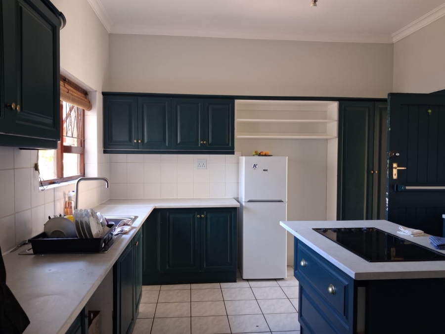 To Let 3 Bedroom Property for Rent in Selborne Eastern Cape